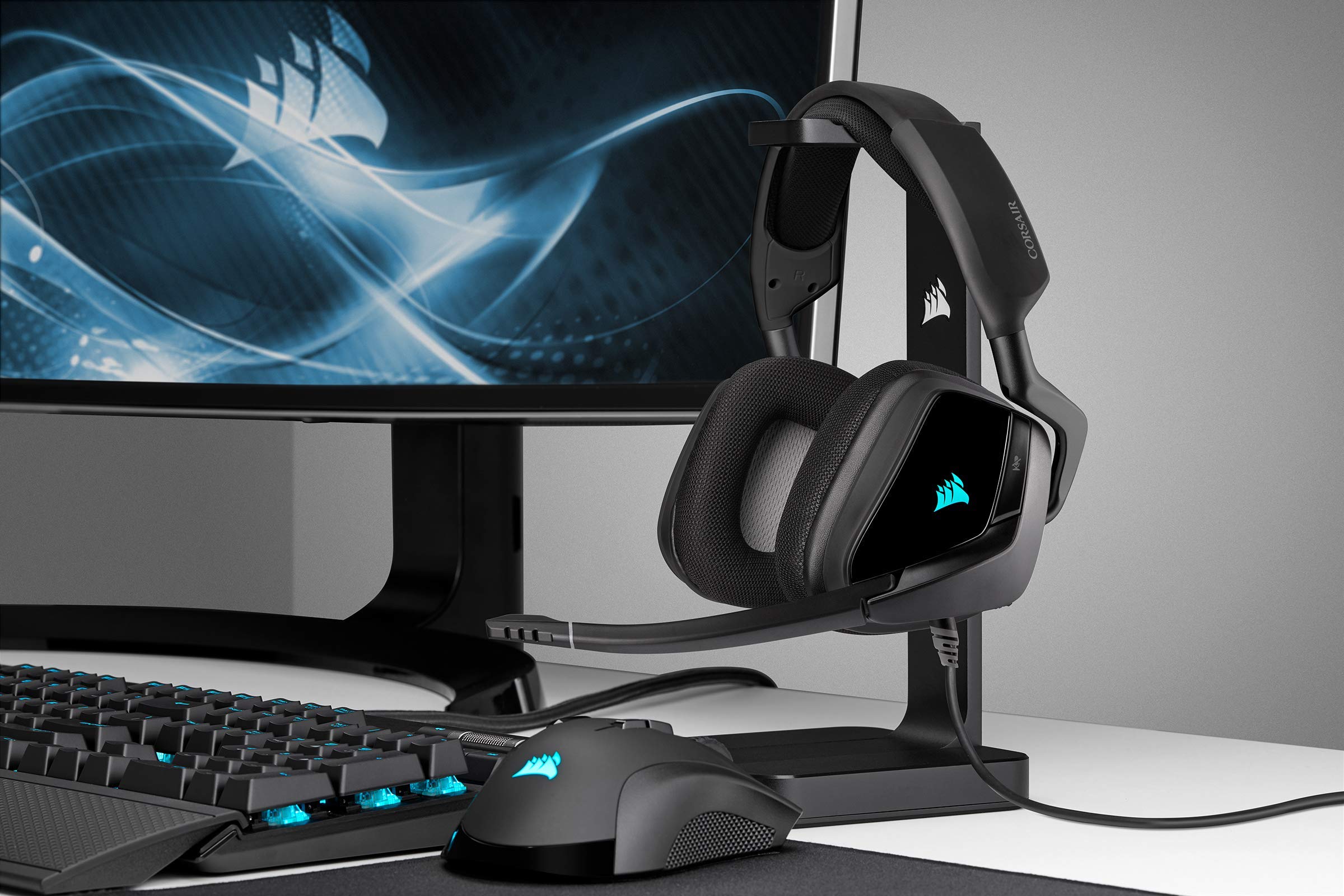 corsair-void-elite-rgb-usb-casque-gaming-filaire-7-1-microfibre-noir image 7