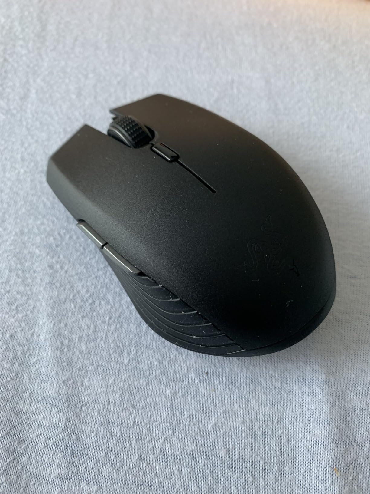 Très bonne souris nomade