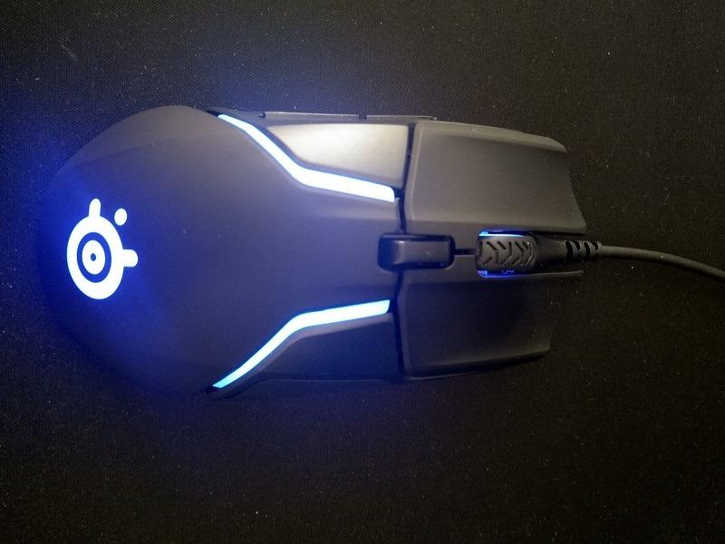 Très bonne souris gamer