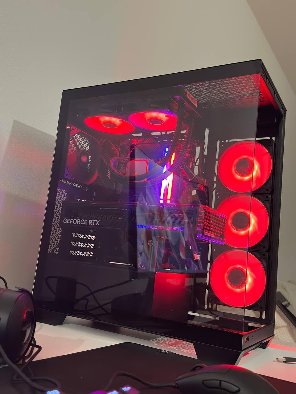 Beau mais grand sur bureau