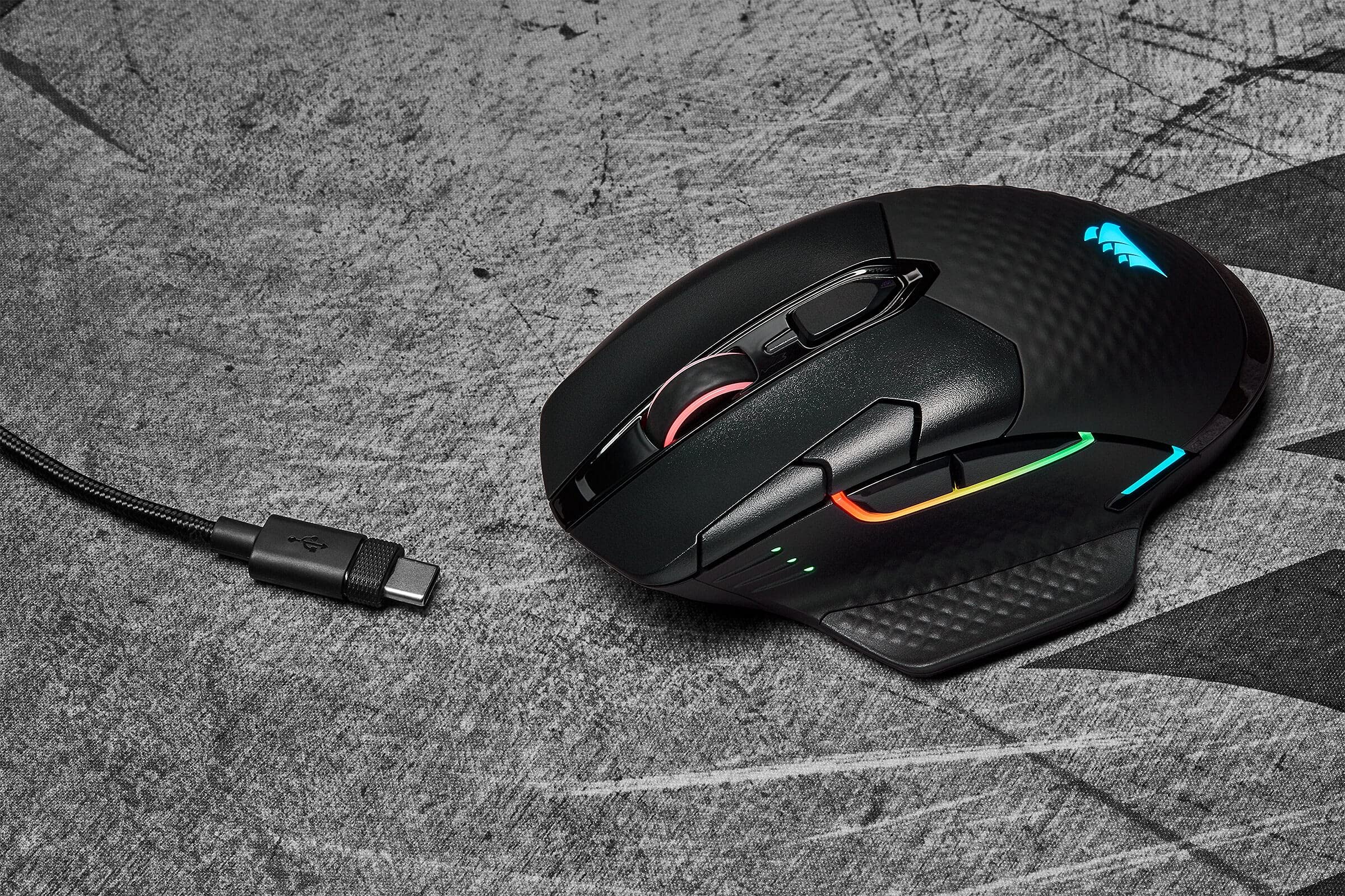 corsair-dark-core-rgb-pro-se-souris-gaming-sans-fil-18000-dpi-noire image 2