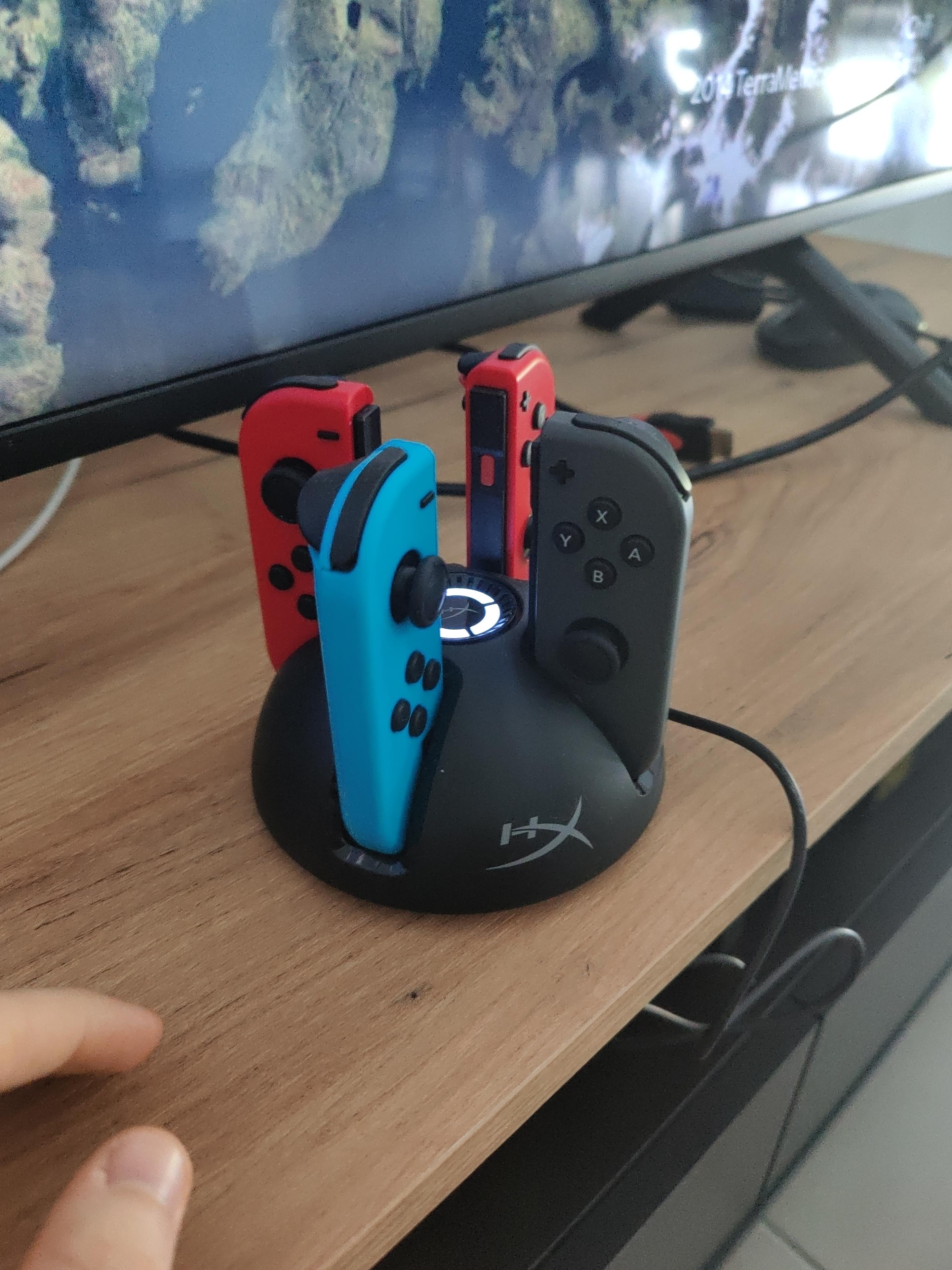 Indispensable avec deux Switch à la maison