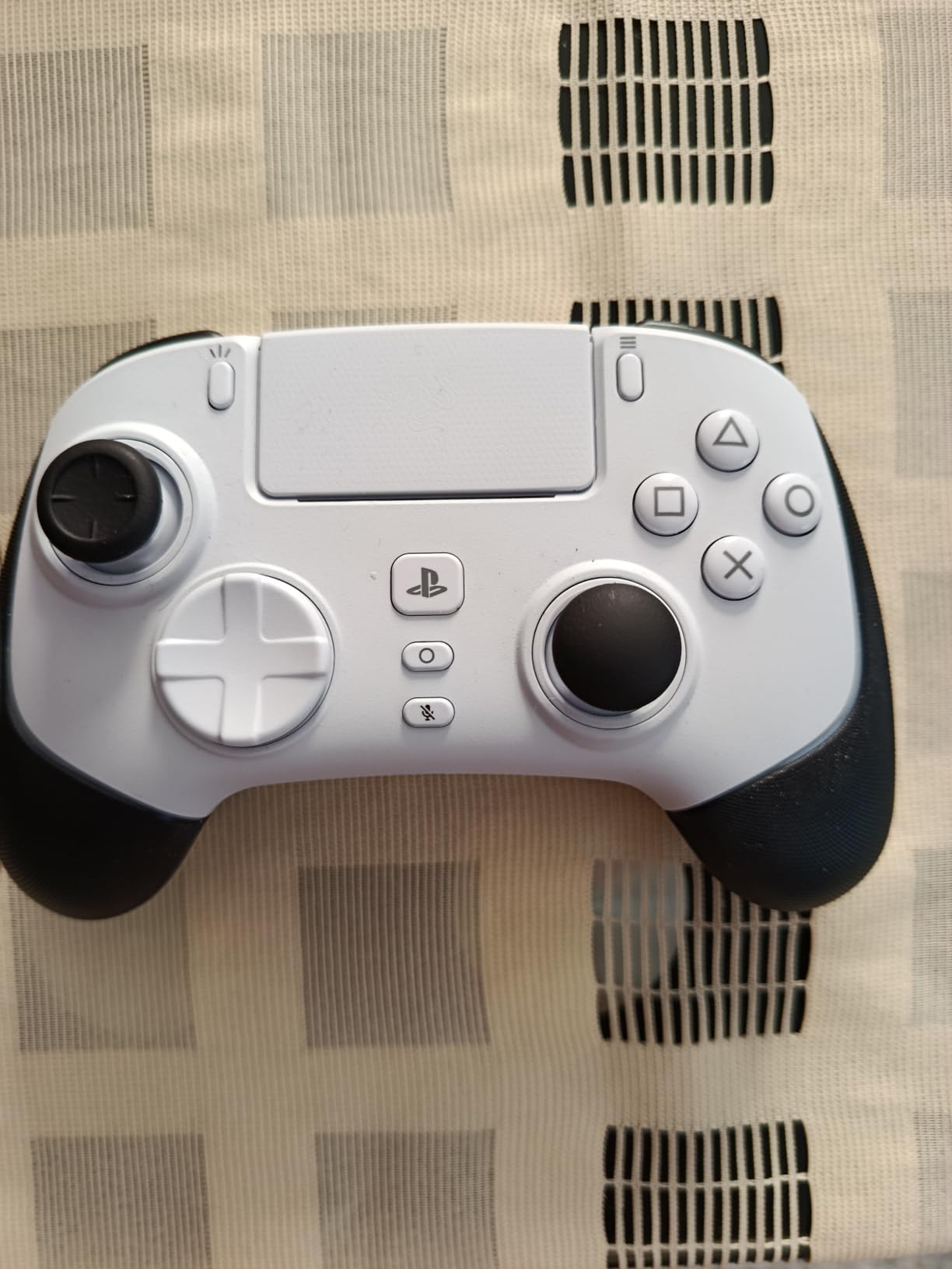 Enfin une vraie manette pro PS5
