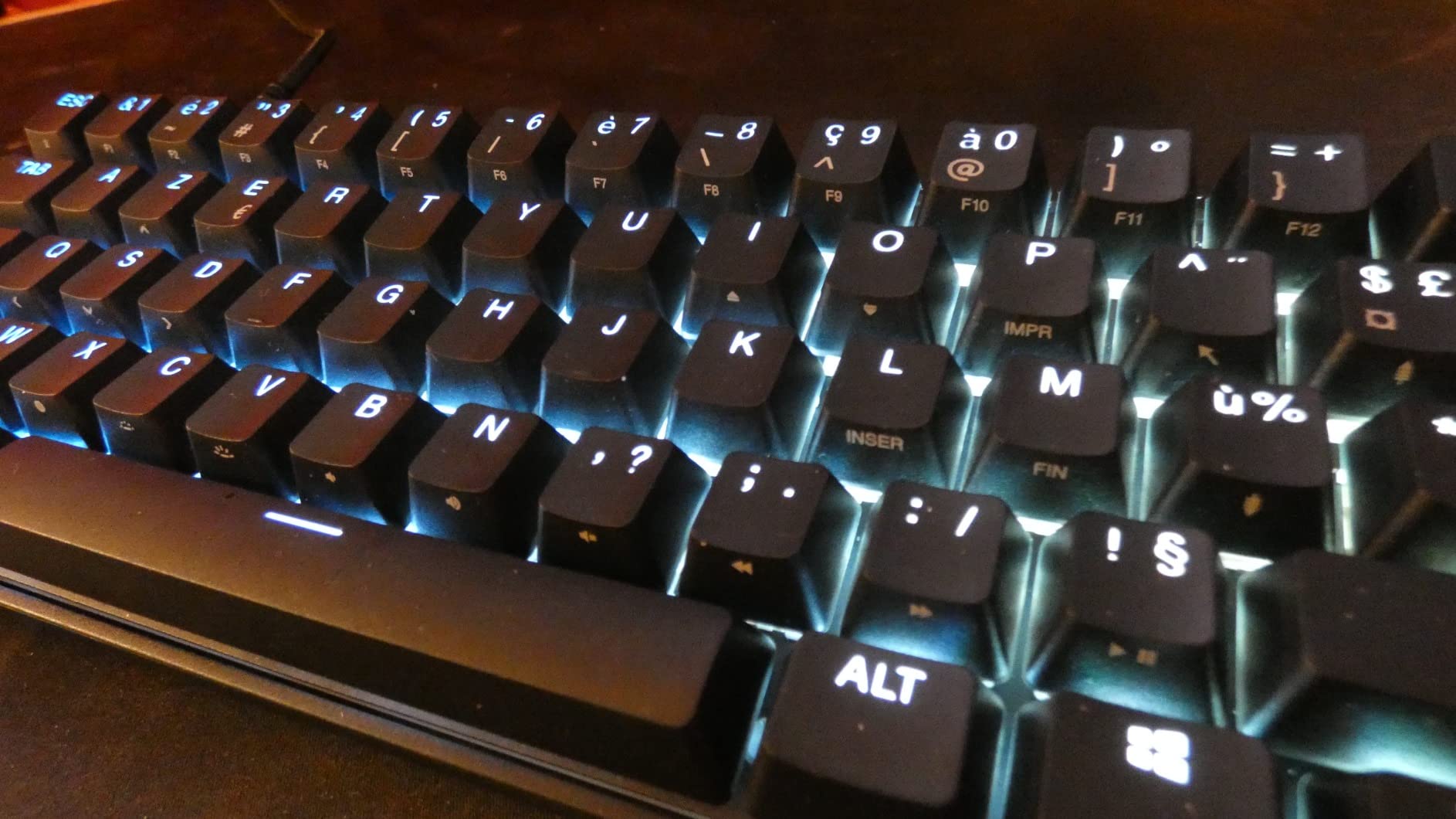 Clicky parfait, RGB sobre