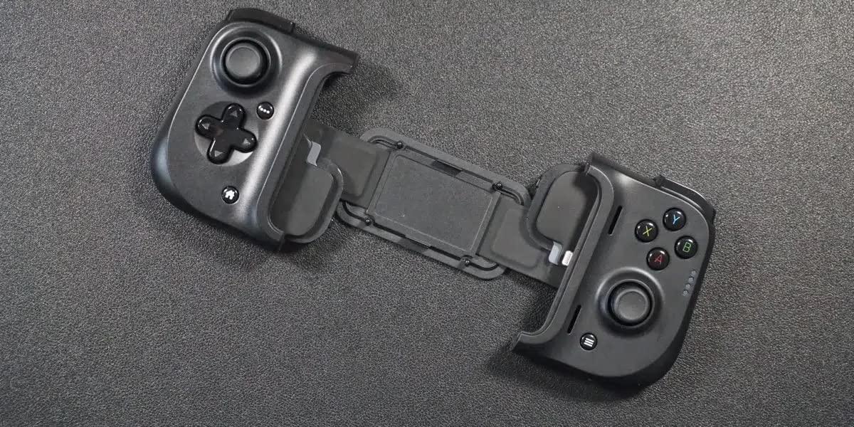 Transforme l'iPhone en console